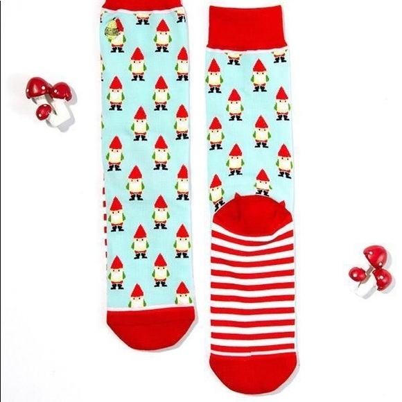 🎄Garden Gnome Socks Holiday Christmas Festive - Picture 4 of 7